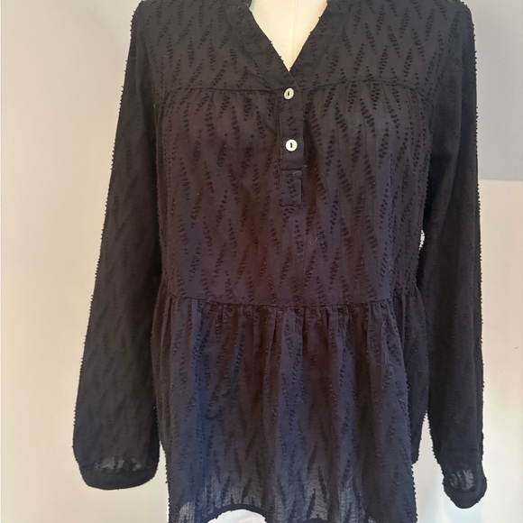 Anthropologie(Dolan) textured front & knit back roll sleeve top - Picture 2 of 7